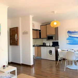 Relaxing In The Heart Of Apartment